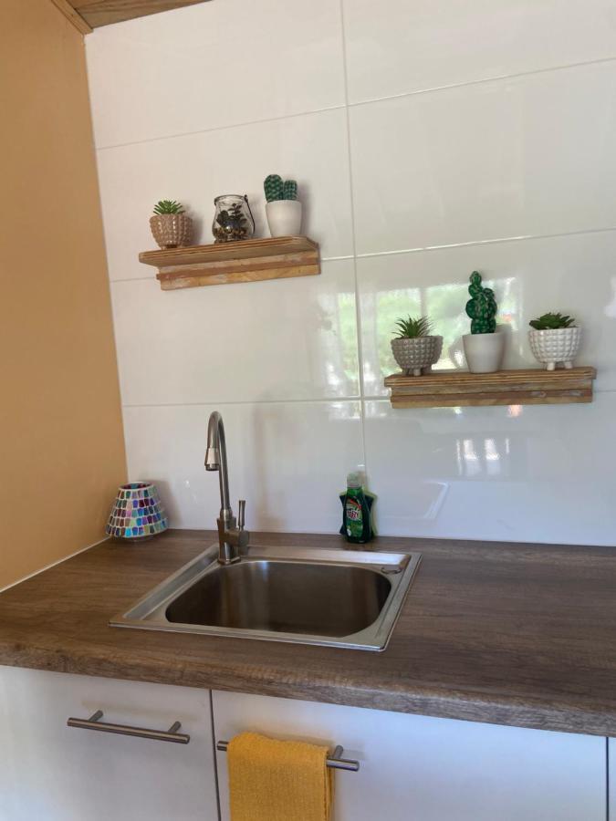 Cozy Studio With Private Spa Oranjestad Exterior photo